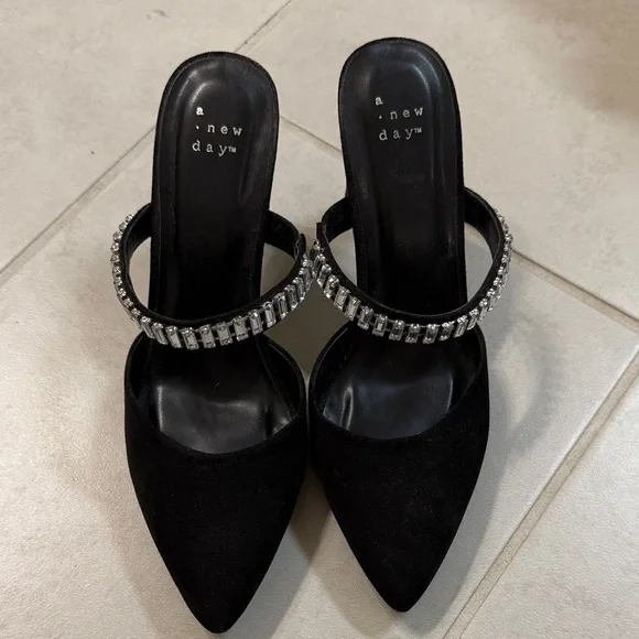 NWOT A New Day Black Heels with Sparkling Strap - Picture 1 of 7